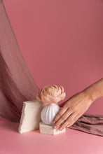 Load image into Gallery viewer, Sweet Grace Flower Diffuser