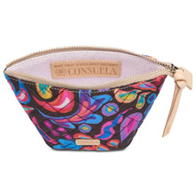 Load image into Gallery viewer, Sam Medium Tool Kit Consuela