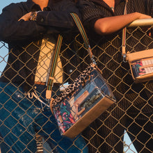 Load image into Gallery viewer, Consuela Clear Mona Downtown Crossbody