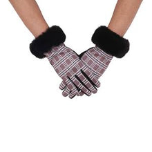 Load image into Gallery viewer, BLACK & COCO PLAID FUR-TRIMMED TEXTING GLOVES