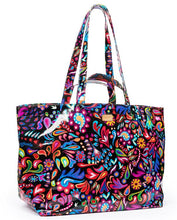 Load image into Gallery viewer, Consuela Grab N Go Jumbo, Sophie