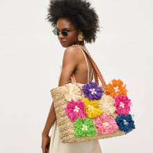 Load image into Gallery viewer, Queenie Floral Straw Tote: Natural
