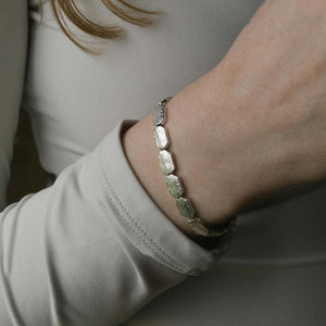 Rectangular Hammered Shiny Silver Beaded Stretch Bracelet