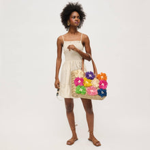 Load image into Gallery viewer, Queenie Floral Straw Tote: Natural
