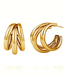 Triple hoop earring
