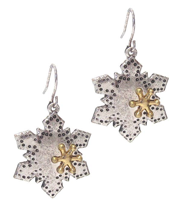 Christmas theme snow flake earring