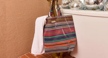 Load image into Gallery viewer, Consuela Grab N Go Basic, Reese NEW
