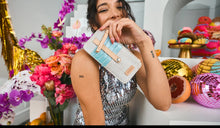 Load image into Gallery viewer, Consuela Card Organizer, Celeste
