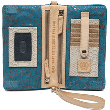 Load image into Gallery viewer, Consuela Uptown Crossbody Shiloh NEW

