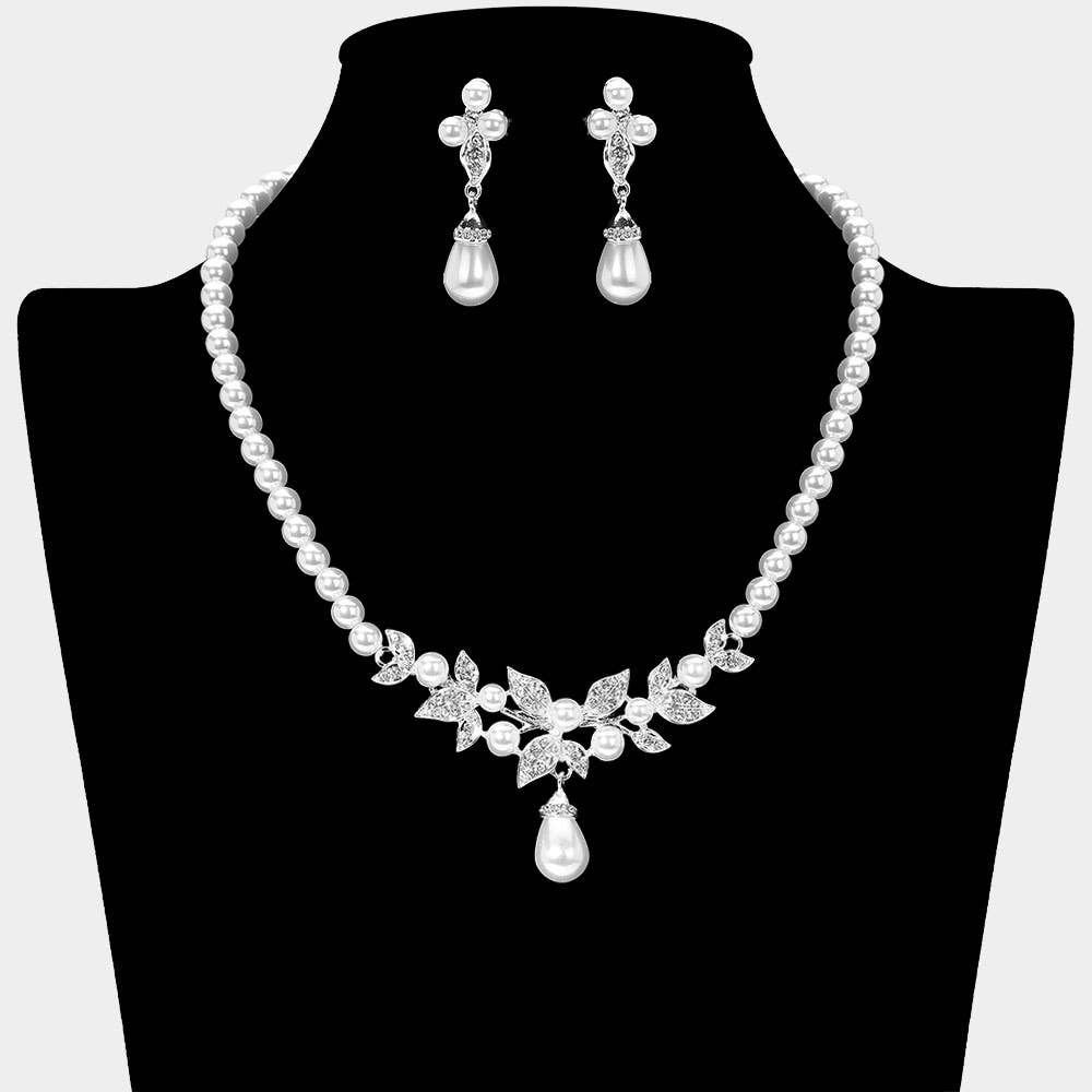 Pearl Accented Rhinestone Leaf Cluster Necklace