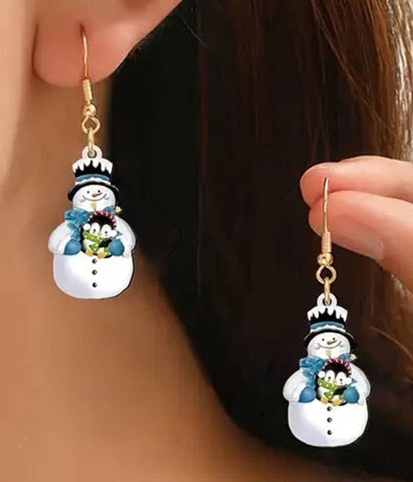 Christmas acrylic snowman earring - penguin