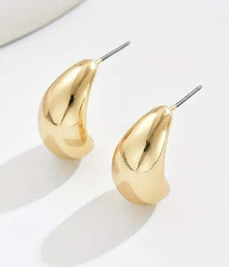Puffy teardrop earring