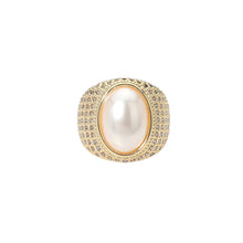 Load image into Gallery viewer, Oval Pearl Centerpiece CZ Pave Statement Ring
