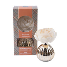 Load image into Gallery viewer, Harvest Pumpkin Holiday Flower Diffuser
