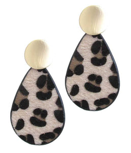 Animal drop earring