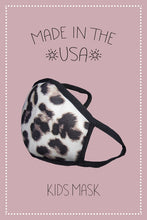Load image into Gallery viewer, ANTIMICROBIAL KIDS MASK- LEOPARD
