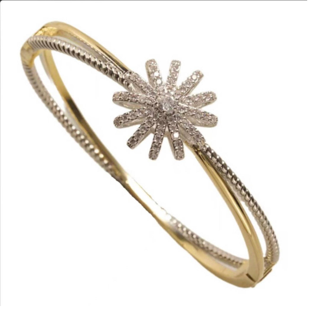 Crossover Cable Crystal Star Station Bangle
